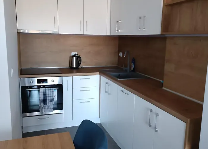 2 Zimmerwohnung Apartment *